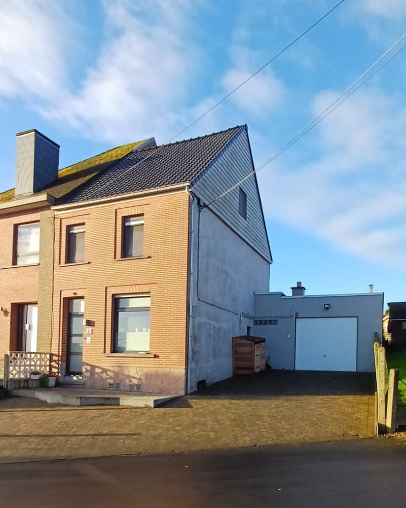 Gevelrenovatie met crepi in Brakel