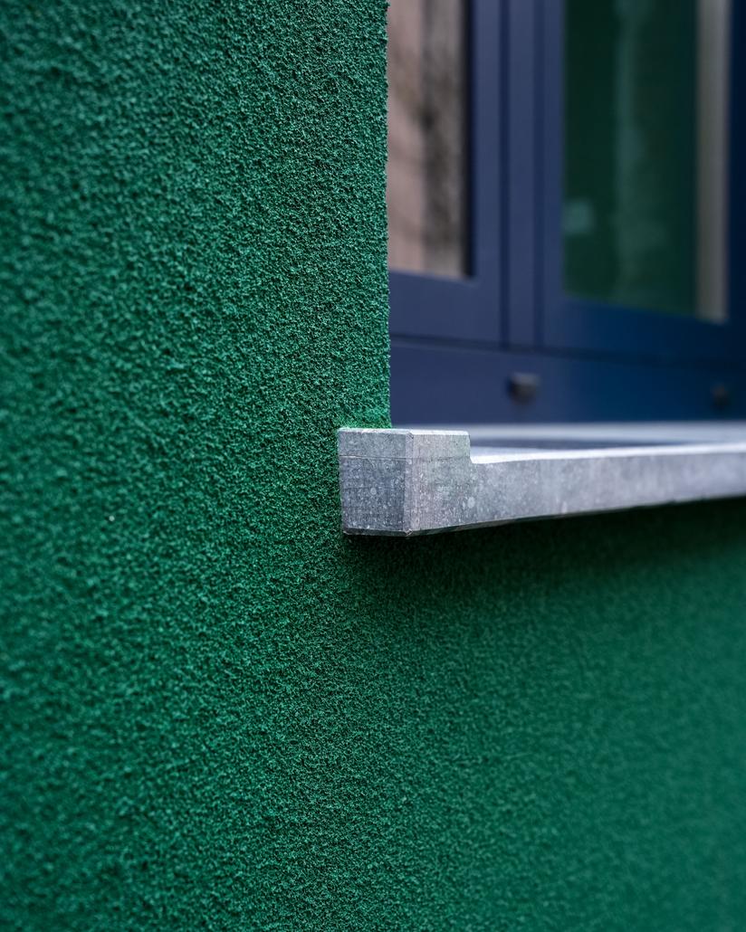 Spuitkurk gevelrenovatie in Gent