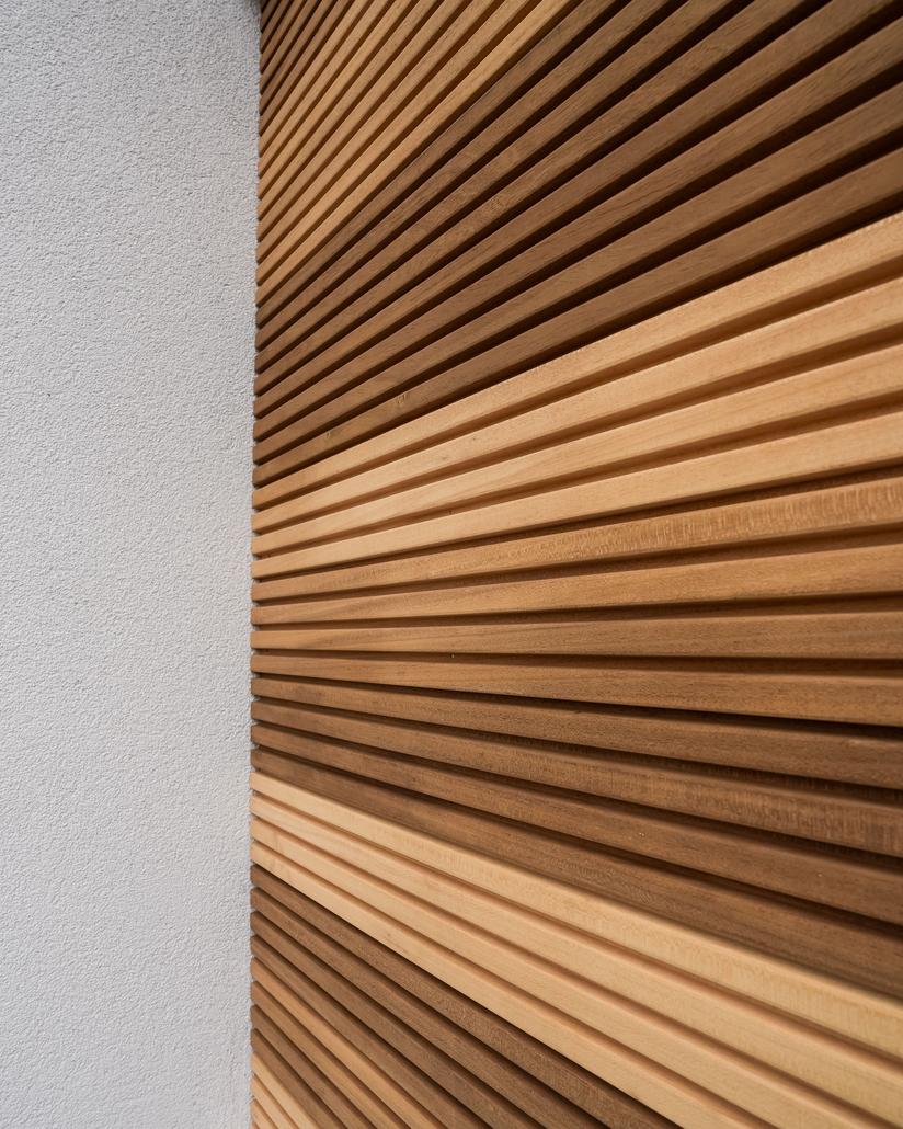 Crepi en hout gevelisolatie in Oostakker