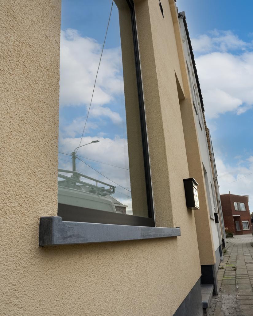 Gevelrenovatie met crepi in Nederename