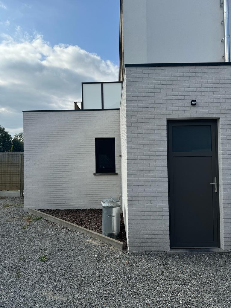 Foto Project details