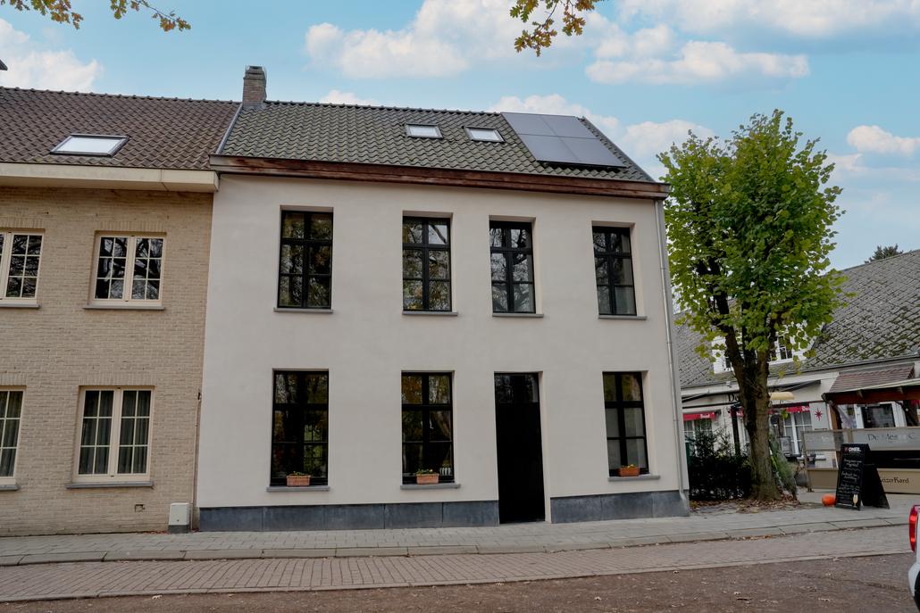 Gevelisolatie met spuitkurk in Bornem