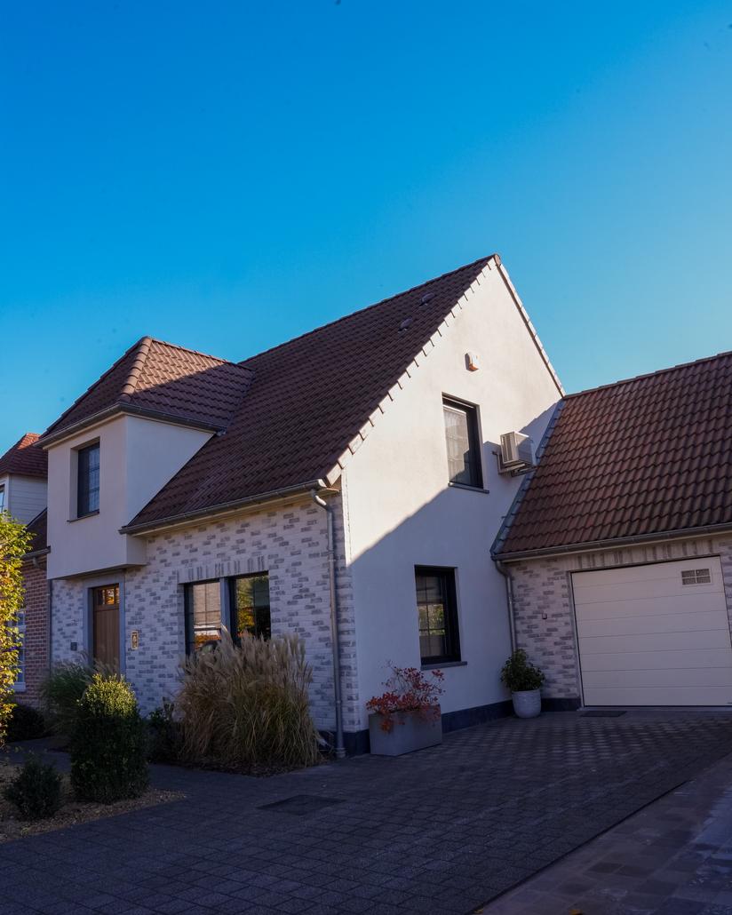 Gevelisolatie met spuitkurk in De Klinge