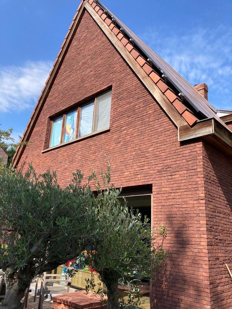 Foto Project details