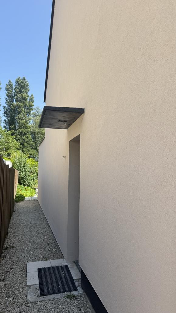 Foto Project details