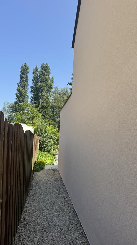 Foto Project details