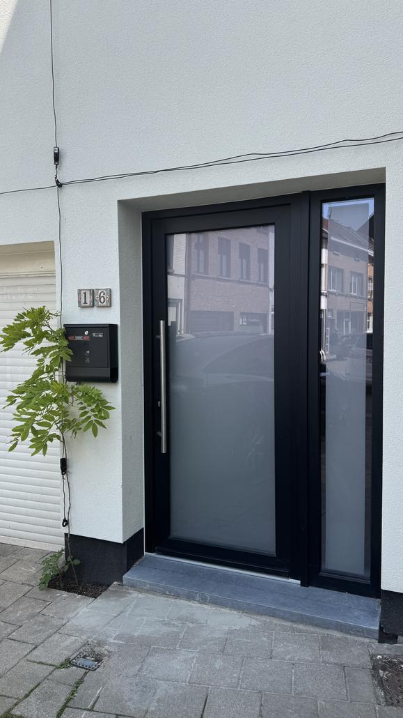 Foto Project details