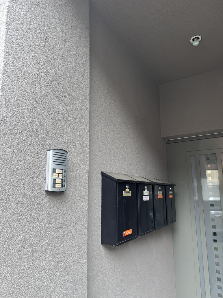 Foto Project details