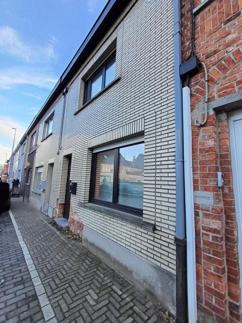 Foto Project details